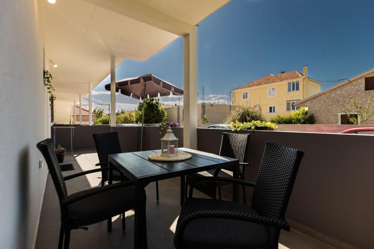 Petra Modern Apartment With Free Parking And Bbq Задар Екстер'єр фото